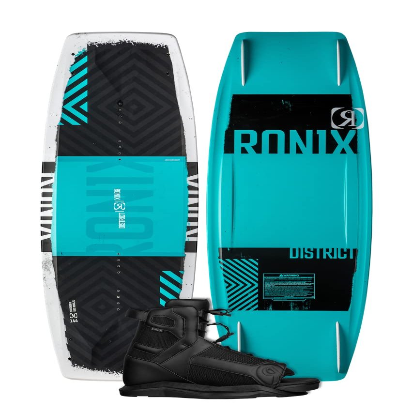 Ronix District Wakeboard, 134 cm w/ Divide Boots, 5-8.5