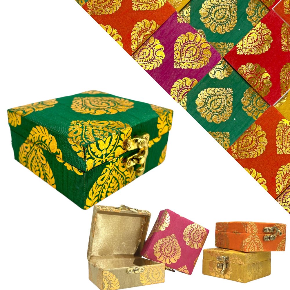 LOVENSPIRE 4 Piece Small Gift Box with Gota Patti Work Brocade Shagun Jewelry Box Indian Traditional Wedding Sweet Box Designer Fabric Box for Housewarmings, Christmas, Return Gift