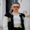 FEISEDY Square Oversized Flat Top Sunglasses With Side Lens Integrated For Women Men B4028 view 4