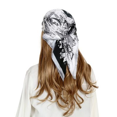 RIIQIICHY Head Scarf Like Silk Satin Hair Scarf for Women Sleeping Square Designer Bandana Floral Scarf for Hair Wrapping at Night 27.5 Inch