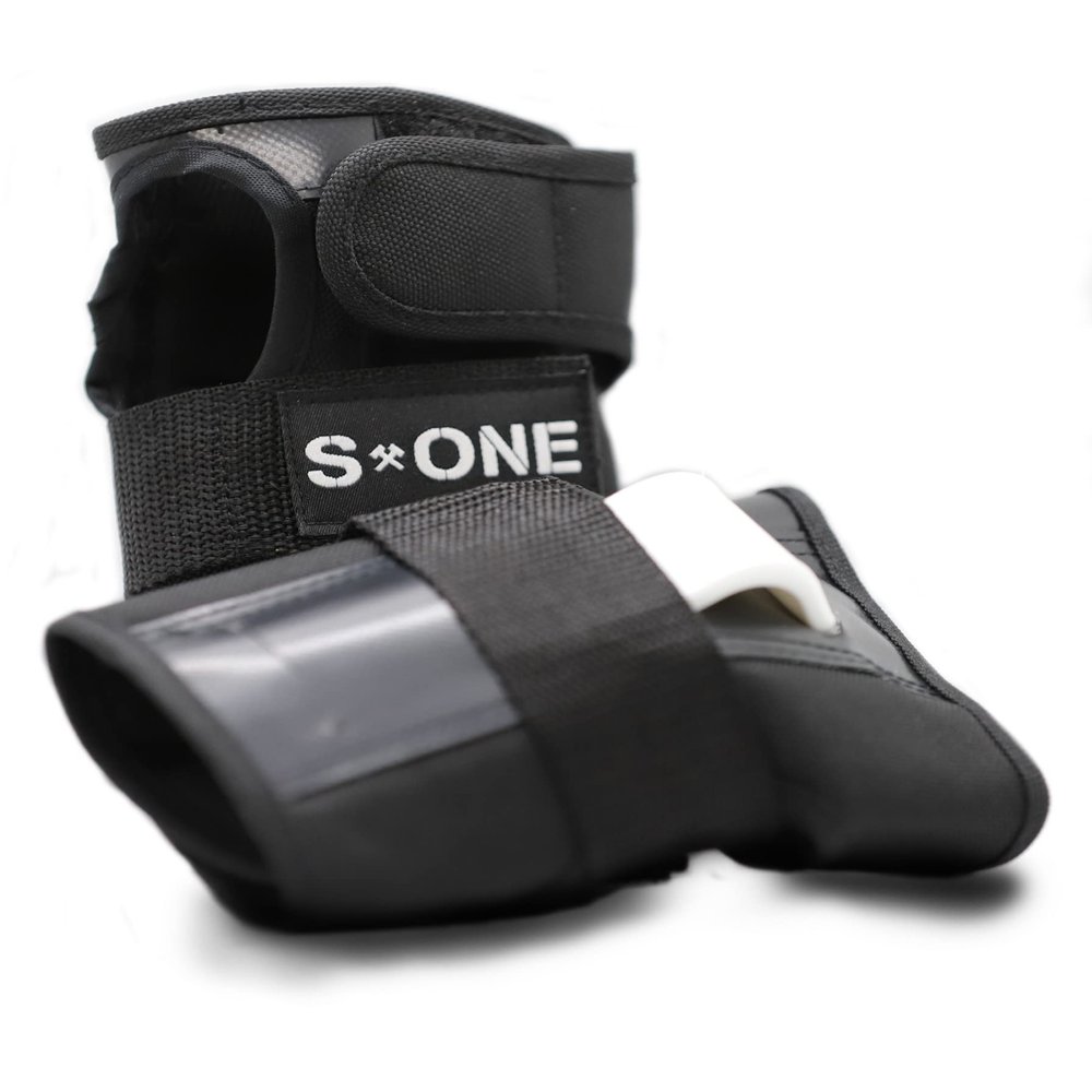 S1 Wrist Guards for Skateboarding, BMX, and Roller Skating - Black Medium (7.5"-8.5") - Highly Durable Heavy Weight Ballistic Nylon and High-Grade ABS Plastic Splint