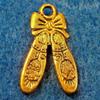 50Pcs. WHOLESALE Tibetan Antique Gold BALLET Slipper Shoe Charms Pendants Q0126 charm original view 2