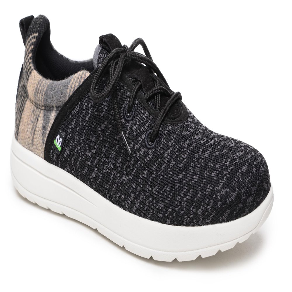 Minnetonka Men's Eco Anew, Black Multi, Size 7
