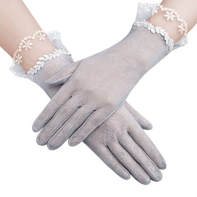 IPENNY Women Sun UV Protection Driving Gloves Summer Short Floral Lace Anti-Skid Screentouch Gloves Elegant Sunblock Gloves