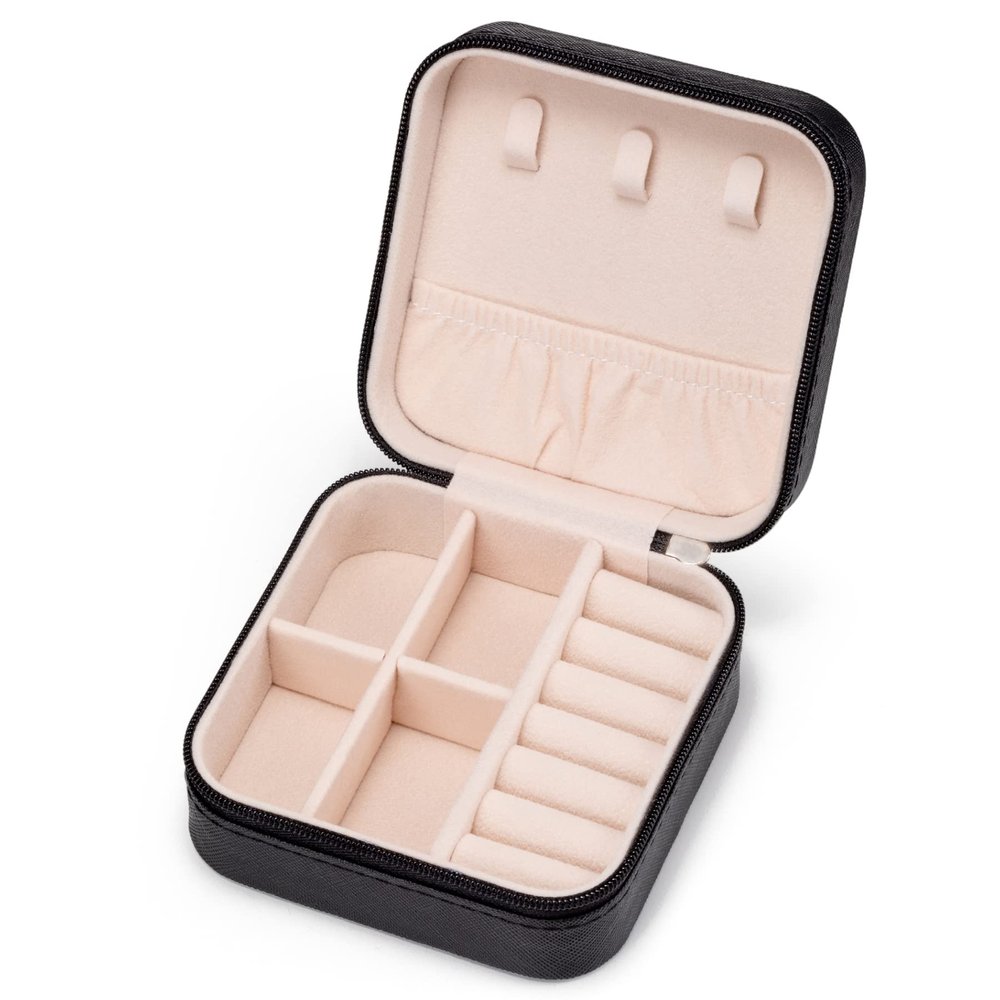 VOMNA Mini Jewelry Travel Case,Small Jewelry Box,Traveling Jewelry Organizer,Portable Jewellery Storage Holder for Rings Earrings Necklace Bracelet Bangle Organizer,Boxes for Girls Women(PU-Black)