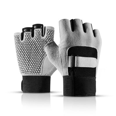 XIXIDIAN Workout Gloves for Men and Women,Half-Finger Exercise Gloves,Weightlifting Fitness Gloves,Outdoor Sports Training Gloves, Non-Slip Wear-Resistant (Color : B, Size : Large)
