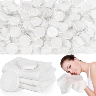 Jucoan 100 Pack Large Compressed Towels Tablets for Travel, Individually Packed Portable Coin Tissue Disposable Face Washcloth for Camping Hiking Sports Hotel Beauty Salon, 12 x 16 Inch