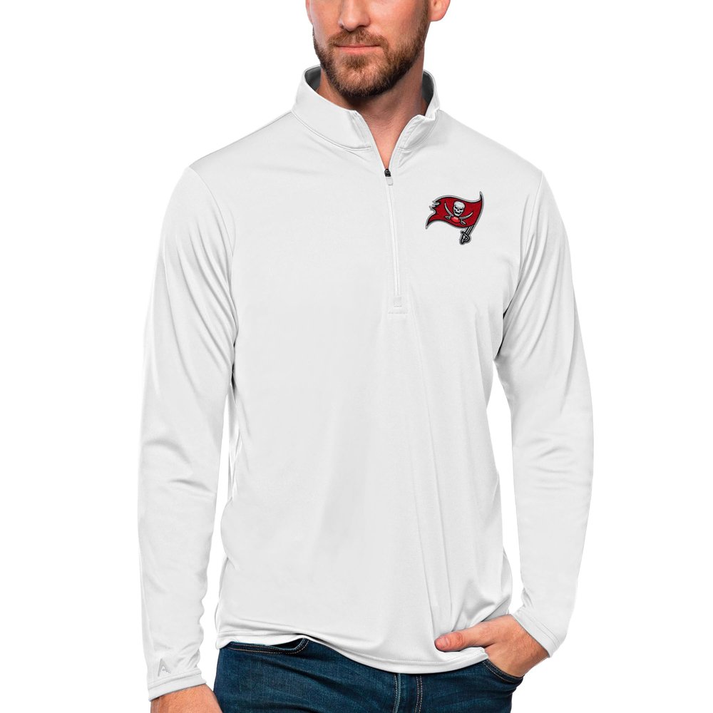 Antigua Men's White Tampa Bay Buccaneers Tribute Quarter-Zip Lightweight Pullover Top