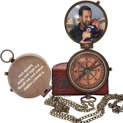 Picture Photo Compass, Personalized Engraved Compass, Wedding Gift, Friendship Gift, Groomsmen Gift, Gifts for Him (Photo Compass)