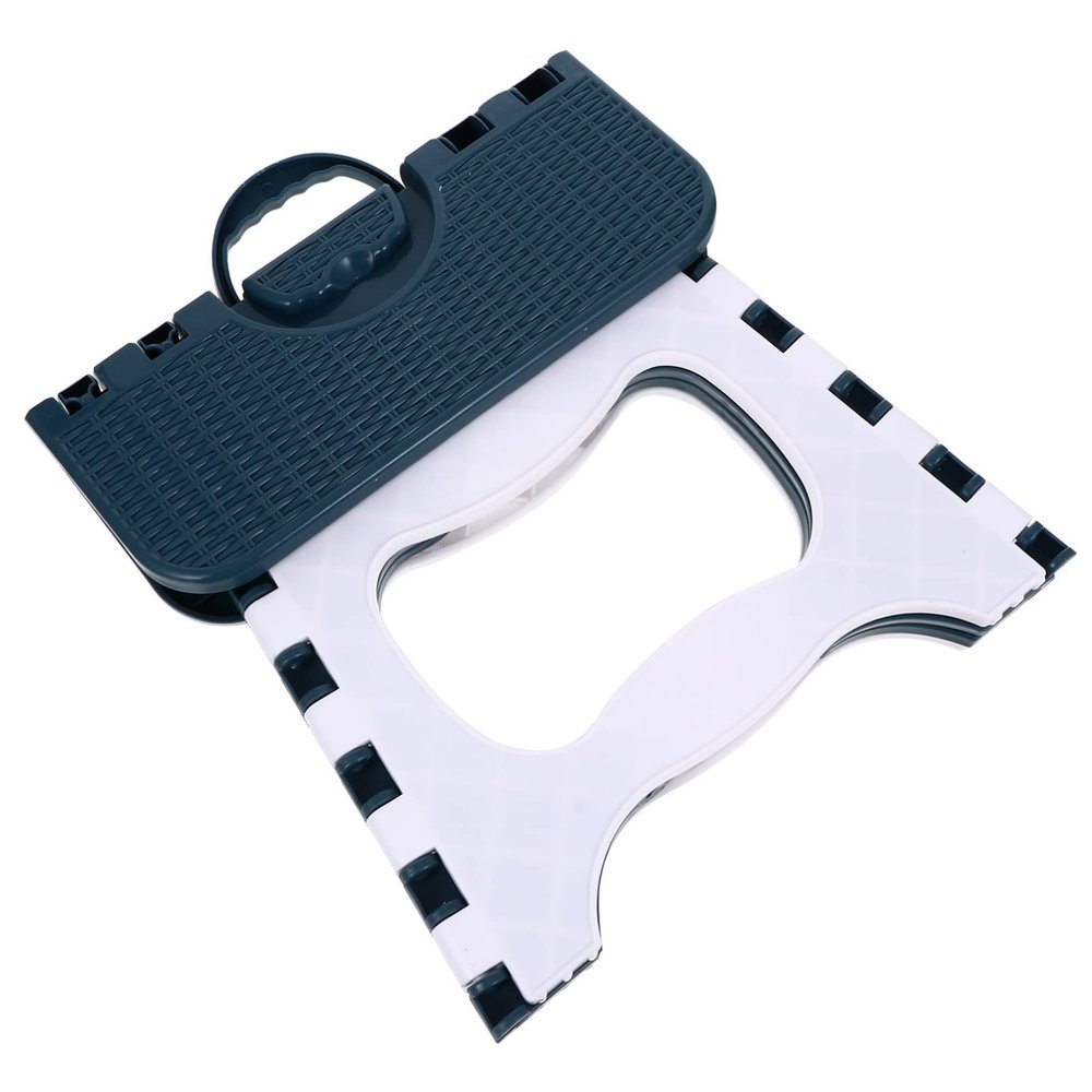 INOOMP 1pc Foldable Step Stool Compact Portable Stool for Adults Lightweight Plastic Design for Kitchen Bathroom Outdoor Activities Strong Load-Bearing Capacity for Hiking and Fishing