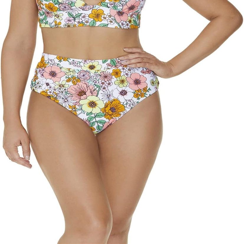 Raisins Juniors Tropics Floral-Print Textured Flower Child High Waisted Swim Bottom, Multi, M