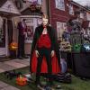 BESPORTBLE Halloween Vampire Costume Cape: Vampire Cloak Dual - Layer Stand Collar Cape for Halloween Masquerade Cosplay Cloak Prop (Black Red) 1.4m view 2