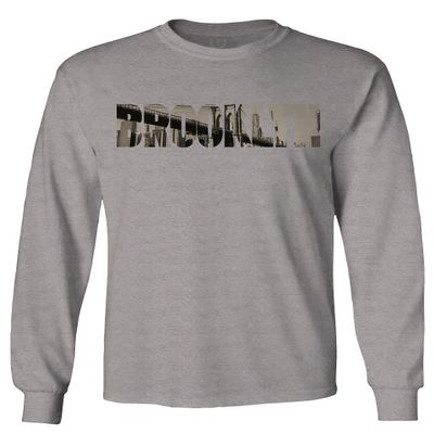 0501. Vintage Brooklyn Bridge New York City NYC Streetwear Men's Long Sleeve t Shirt (Light Gray Small)