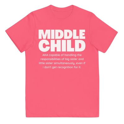 Nomi Q Funny Middle Child Sister Shirt for Third Baby Announcement - Youth Jersey t-Shirt Hot Pink