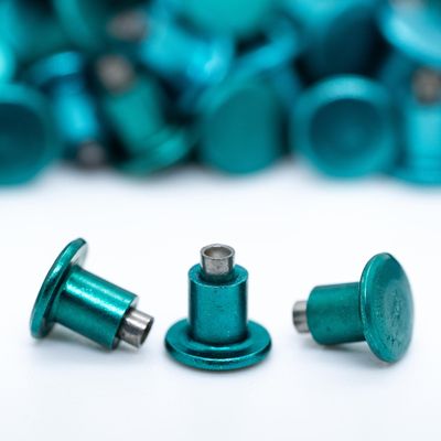 BILLY FLAMINGO'S BRAND Bike Studs for Fat Bike Tires, Aluminum Body, Concave Carbide Tip, Anodized, Qty 261pcs (Green)