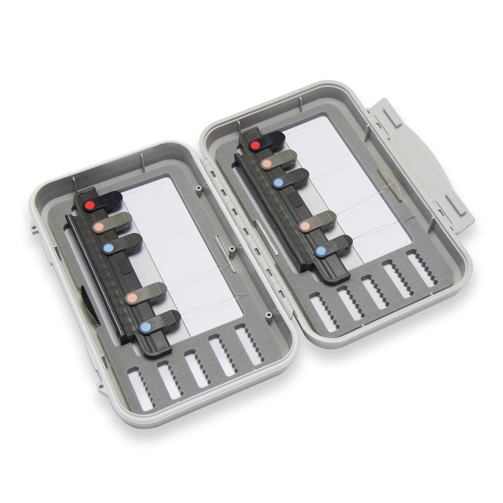 C&F Design CF-2610THR+ [Medium] Threader Fly Case ([Medium] Threader Fly Case) 7.3 x 4.2 x 1.6 inches (18.5 x 10.7 x 4.1 cm)