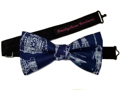EmilyRose Couture Men's Special Characters Bow Ties Gamer Bow Ties Geek Bow Ties (Cotton, Space Ships/Medium)