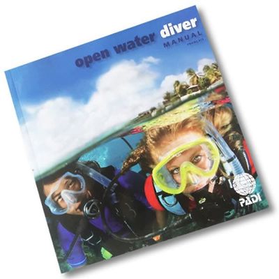 Padi Open Water Diver Manual with RDP Table Paperback, Spanish