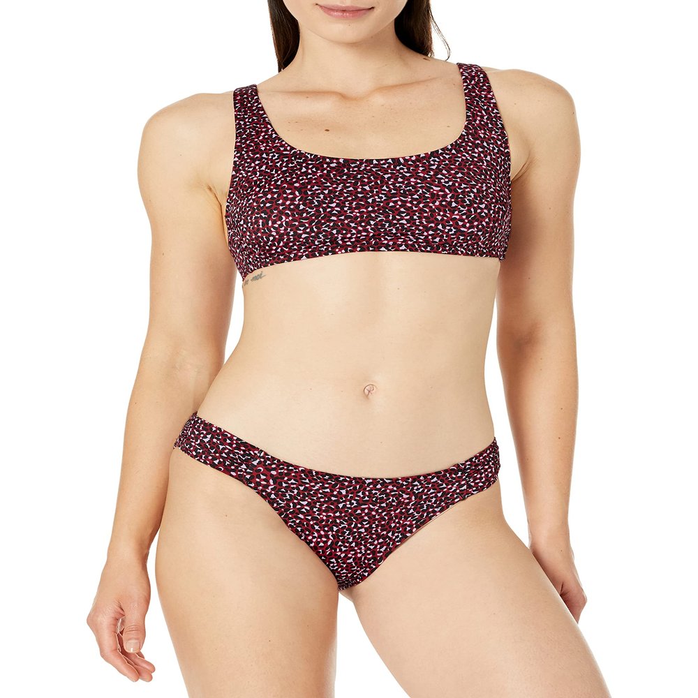 Amazon Essentials Women's Scoop Neck Swim Crop Top, Brick Red Leopard, X-Small
