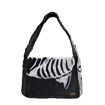 Messenger Shoulder Bag Goth Purse Aesthetic Messenger Bag Canvas Shoulder Tote Bag (Black)