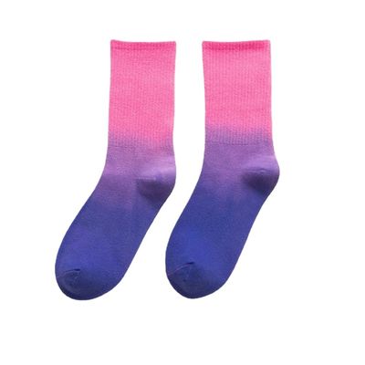 Drincoshow Trendy Socks Hanging Dye Gradient Tube Socks Tie Dye Basketball Athletic Socks Skate Socks Lovers' Socks Hip Hop Socks (Average size,Red and Purple)