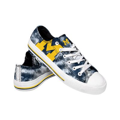FOCO Michigan Wolverines NCAA Womens Low Top Tie Dye Canvas Shoe - 8