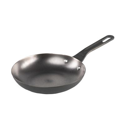 GSI Outdoors Guidecast 8 Frypan I Cast Iron, Lightweight, Gourmet Frying Pan, Camp Cookware