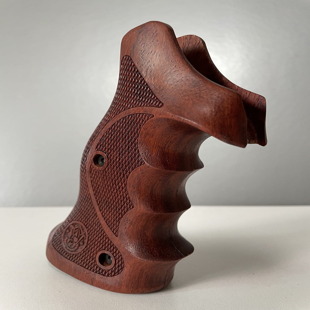 New! Professional Target Grip Compatible with 5&W N Frame Square Butt, Checker Hardwood Closed Back Handmade by Feelsogood