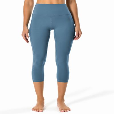 Colorfulkoala Essential Capri Leggings with Pockets 21" Inseam