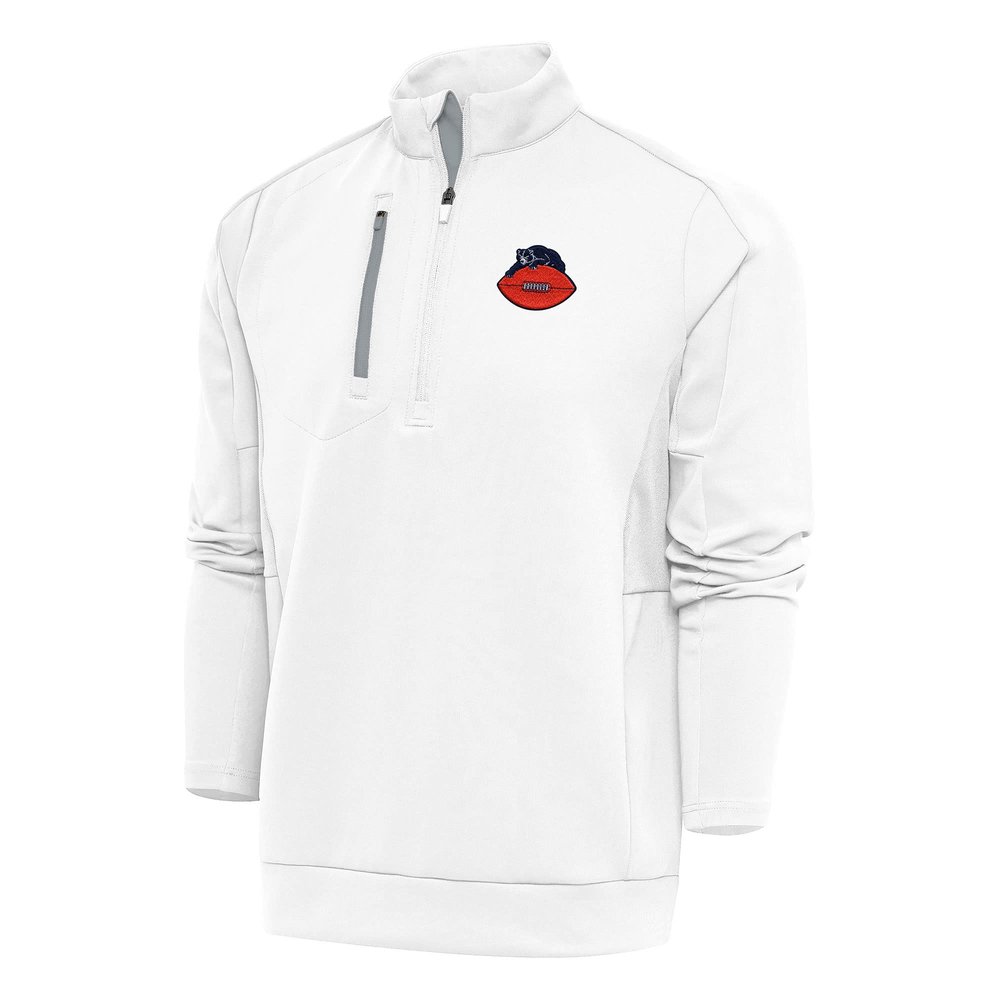 Antigua Men's White Chicago Bears Team Logo Throwback Generation Quarter-Zip Pullover Top