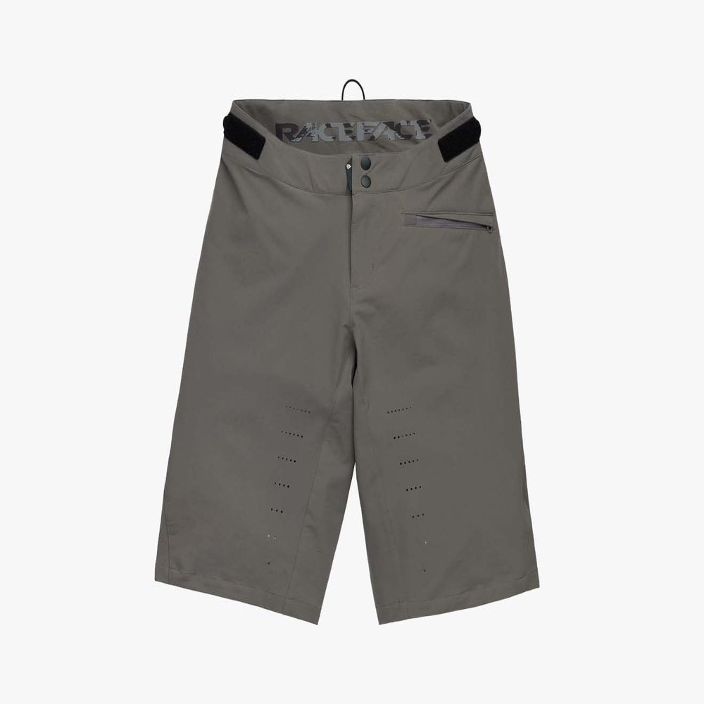 RaceFace Indy Shorts - Women's Charcoal Small