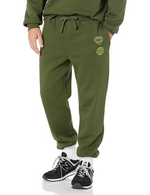 Amazon Essentials Relaxed-Fit Sweatpants for Men - Closed-Bottom, Big & Tall Options, Dark Olive, Medium