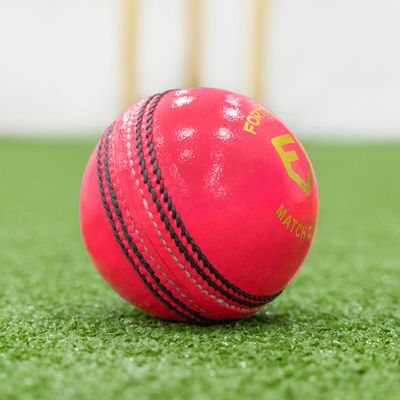 FORTRESS County Match Crown Cricket Balls [Red/White/Pink] - MCC Regulation (Junior, Pink Pack of 6)