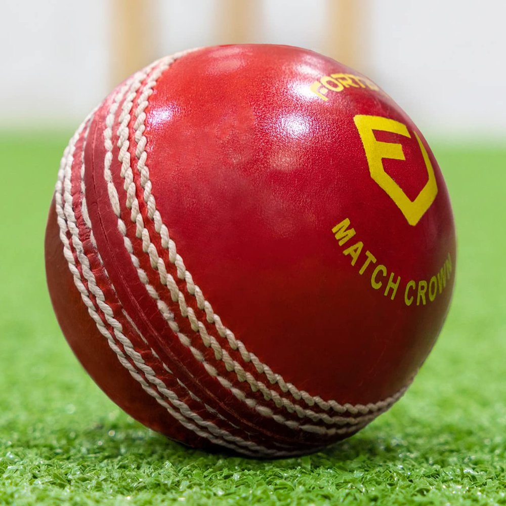 FORTRESS County Match Crown Cricket Balls [Red/White/Pink] - MCC Regulation (Junior, Red Pack of 6)