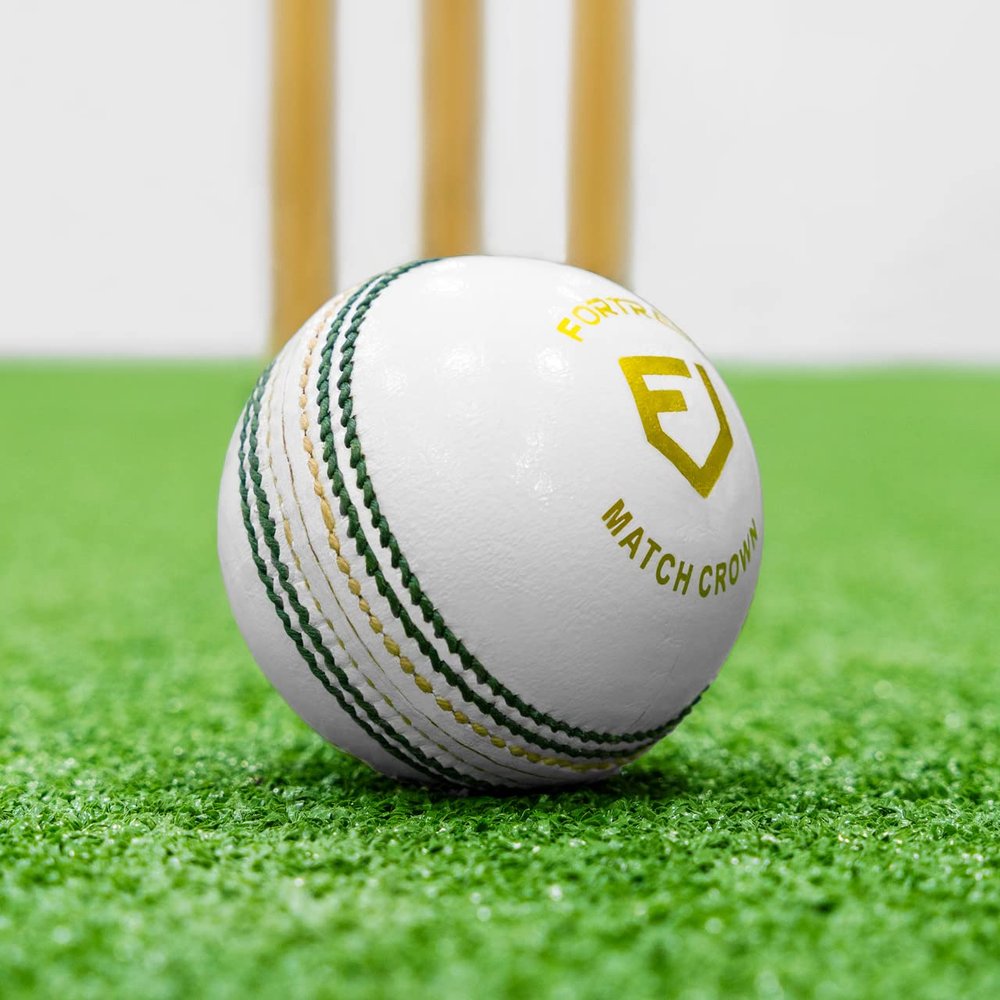 FORTRESS County Match Crown Cricket Balls [Red/White/Pink] - MCC Regulation (Junior, White Pack of 24)