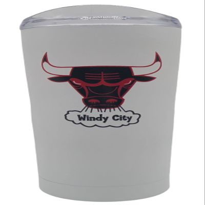 Boelter Brands Licensed NBA Vintage Windy City Logo Stainless Steel Double Wall Vacuum Insulated Ultra 20 oz Travel Tumbler (Chicago Bulls)