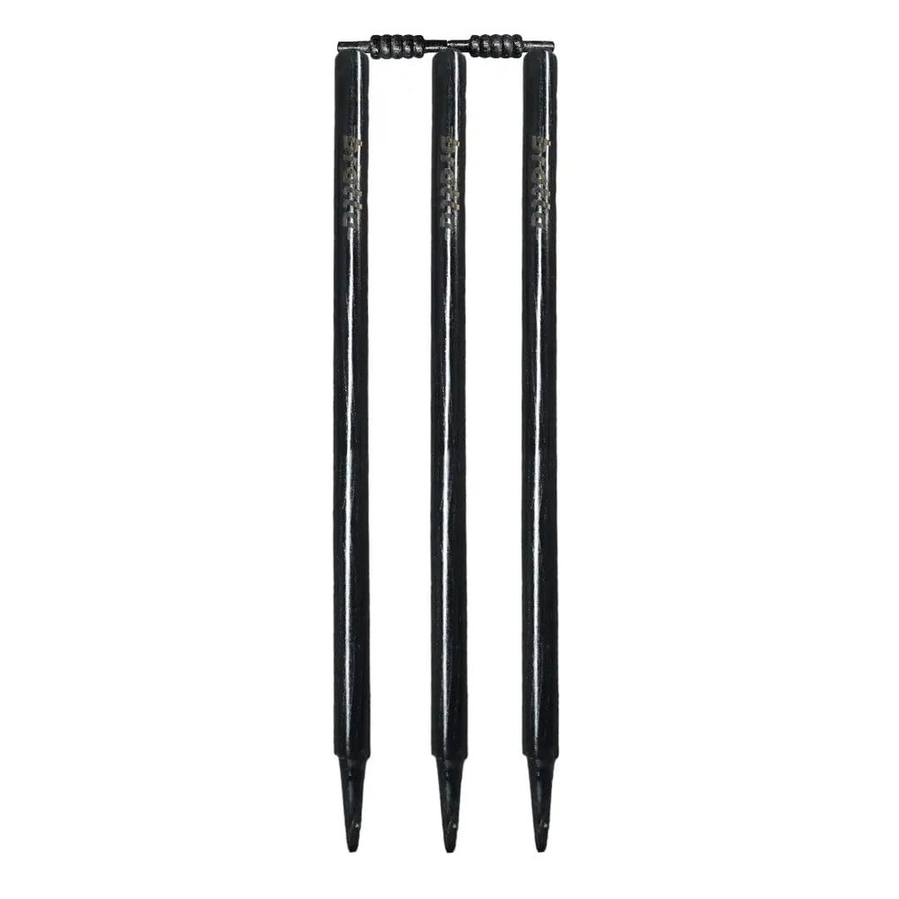 Bratla Cricket wickets with bails - Cricket Stumps Made of Wood, Set of 3 Stumps for Cricket with 2 bails, T20 Cricket Wicket, Cricket Stumps (Black)