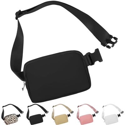 Favuit Mini Belt Bag Fanny Pack for Women, Crossbody Waist Packs Lightweight Fashion Bum Bag with Adjustable Strap for Travel Hiking Festivals Everyday Essentials (Black)