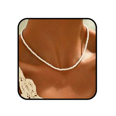 Aularso Boho Beaded Choker Necklace Colorful Short Necklaces Chain Seed Bead Necklace Summer Necklaces Jewelry for Women (White)