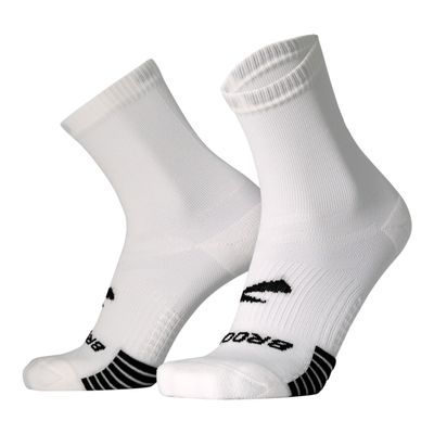 Brooks Ghost Lite Crew Socks I Performance Running, Comfort Fit with Arch Support for Men & Women (2-Pack Set) - White - Medium