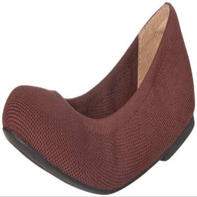 Amazon Essentials Women's Comfortable Knit Ballet Flats, Oxblood, 9 Wide
