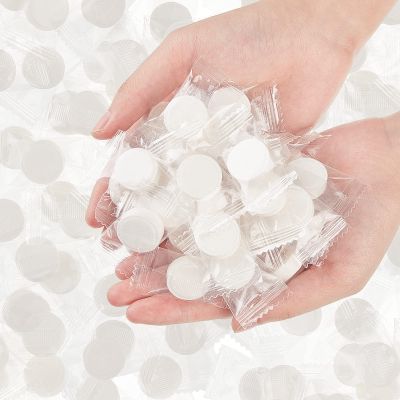 Oudain 1500 Pcs Mini Compressed Portable Towel Disposable Coin Tissues Bulk Cotton Tissues Camping Wipes Toilet Paper Tablets Facial Washcloth Dehydrated Expandable for Beauty and Outdoor