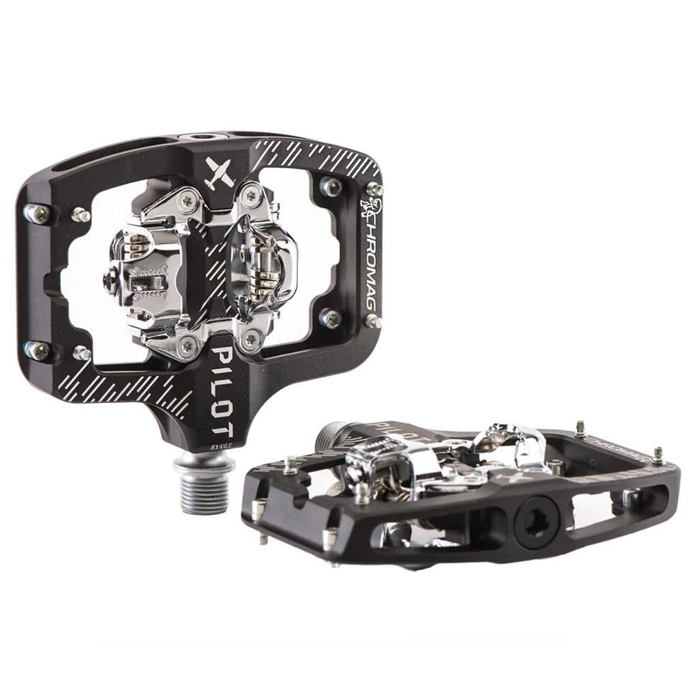 Chromag Pilot Pedals Body: Alloy, Spindle: Cr-Mo, 9/16'', Black