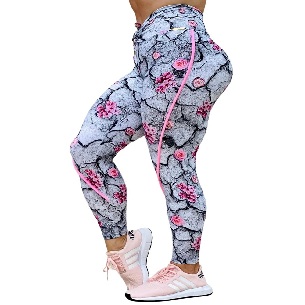 Cutout Baby Roses Scrunch Butt Legging S/M