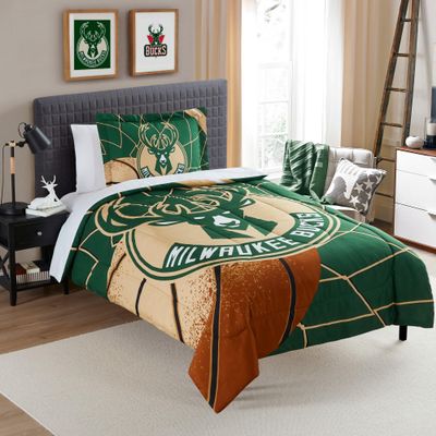 NORTHWEST NBA Milwaukee Bucks Officially Licensed Comforter Set Super Soft Basketball Bedding with Team Logo and Colors Includes Matching Shams Game Day Dcor, Twin/Twin XL