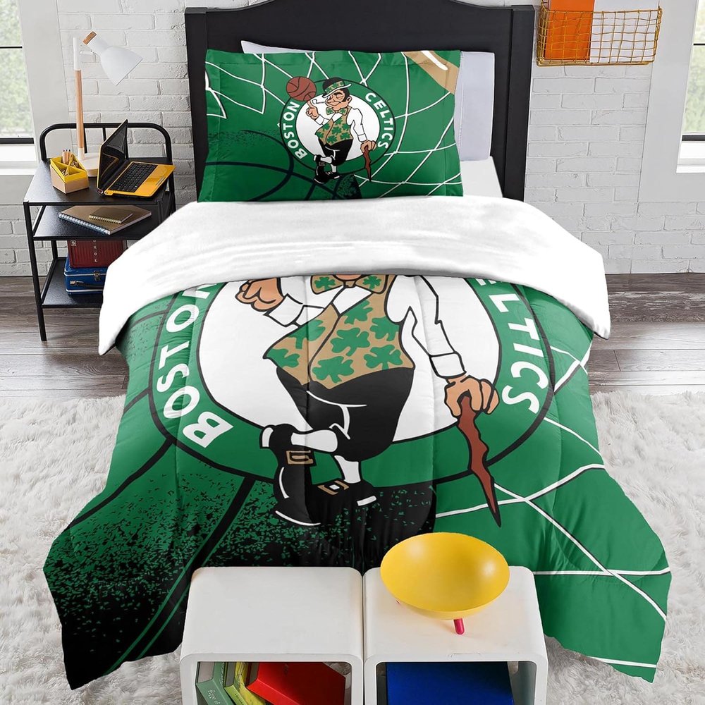 NORTHWEST NBA Boston Celtics Officially Licensed Comforter Set NBA Team Logo Bedding Super Soft Game Day Bed Set with Shams Green and White Team Colors, Twin/Twin XL