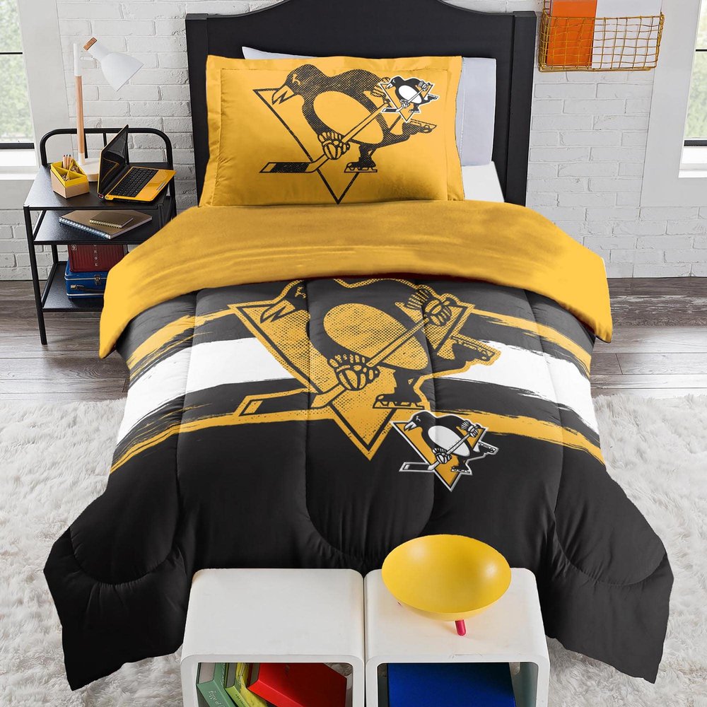 NORTHWEST Officially Licensed Pittsburgh Penguins NHL Team Comforter Set Microfiber Twin/Twin XL Comforter & Sham with Hockey Logo for Fans, Dorms, Game Day Bedrooms