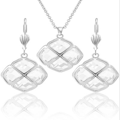 Qinpan 14MM Crystal Pendant Dangle Necklace Earrings Sets for Women Glod Plated Costume Jewelry, 38*17.8mm, Platinum, Diamond