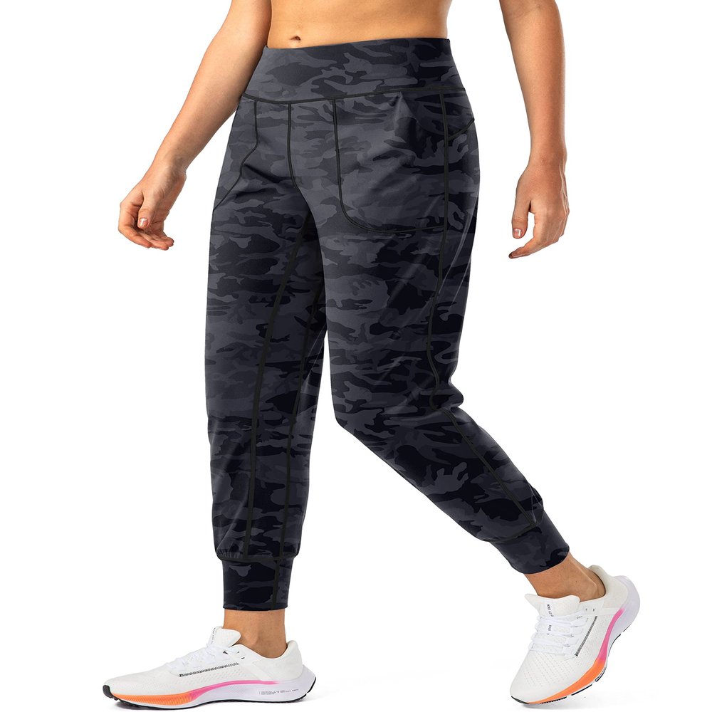 Soothfeel Women's Joggers with Zipper Pockets High Waisted Athletic Workout Yoga Pants Joggers for Women Grey Camo