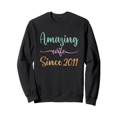 14th Wedding Anniversary For Her - Amazing Wife Since 2011 Sweatshirt